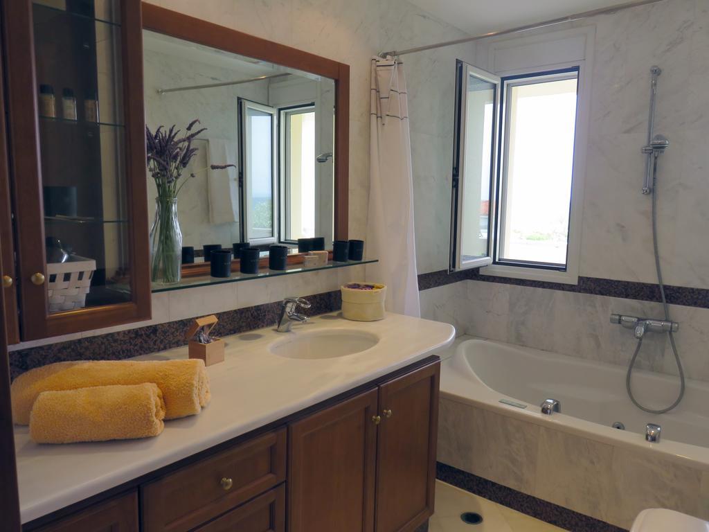 Olive Mansion Suites Marathón Zewnętrze zdjęcie