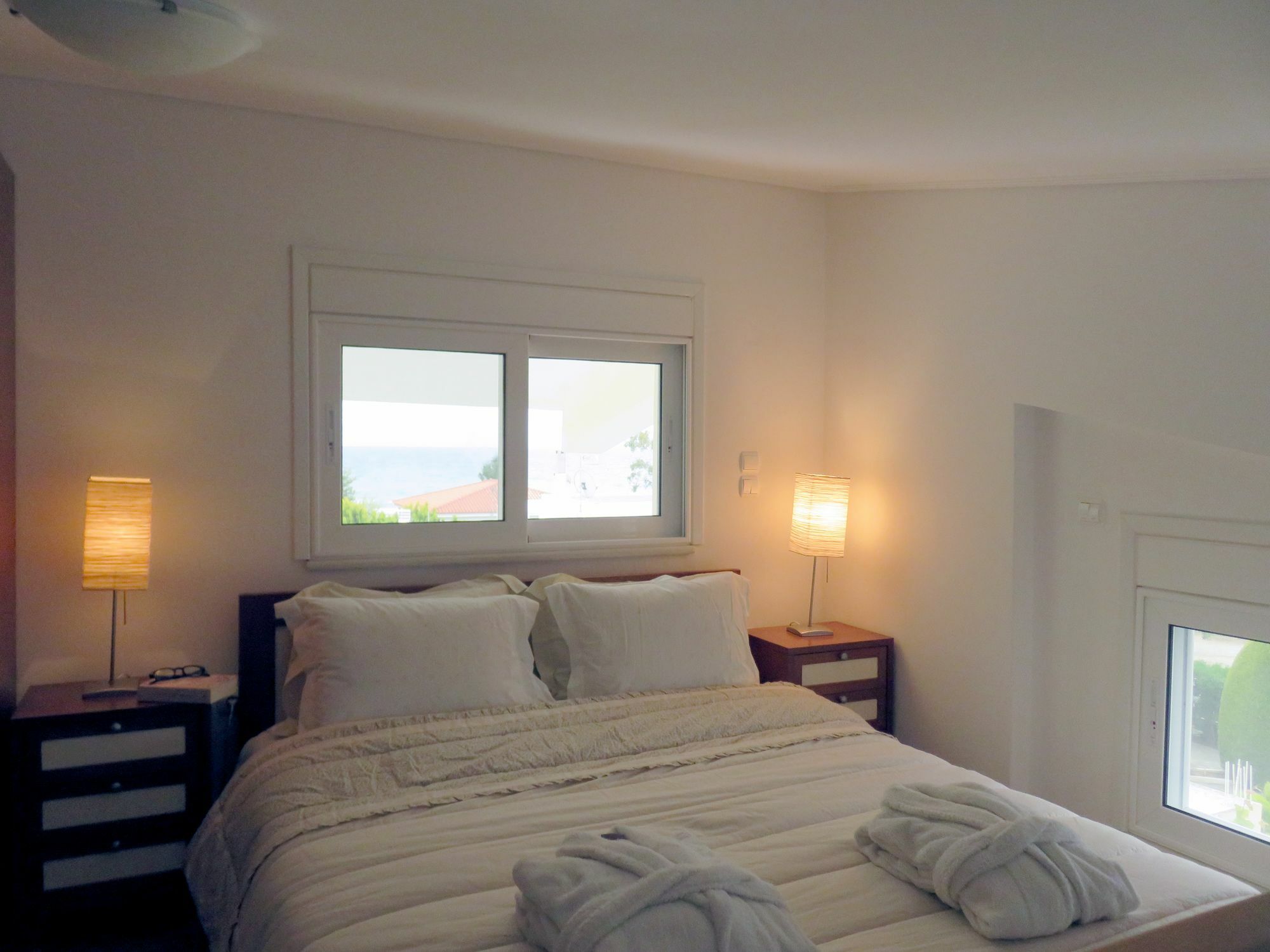Olive Mansion Suites Marathón Zewnętrze zdjęcie